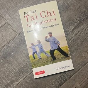 Pocket Tai Chi for Beginners Book